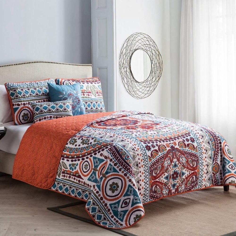 Queen Quilt Set - Picture 3 of 5